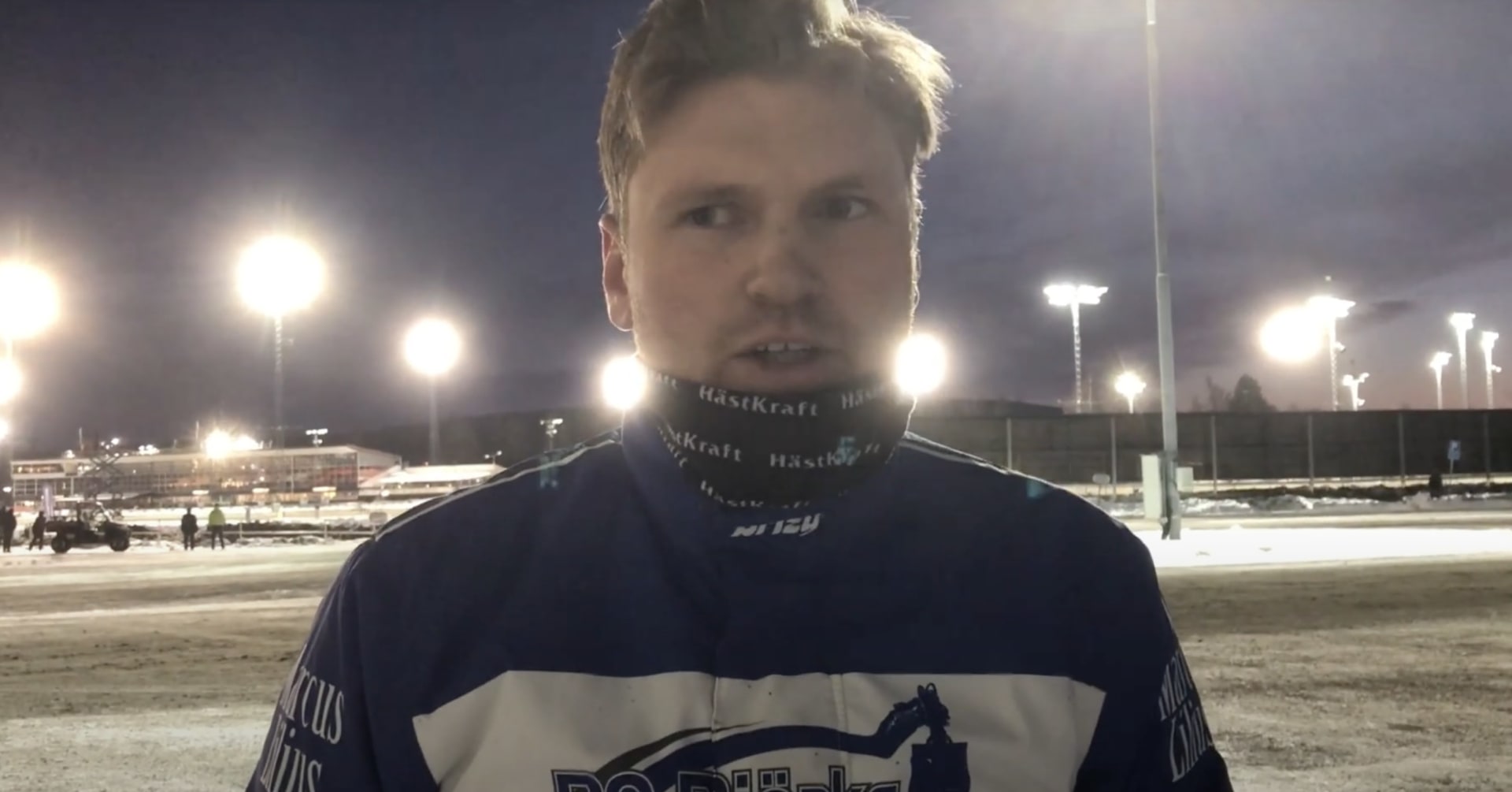 Marcus Lilius efter Järvsöodins seger · Senaste nyheterna om trav
