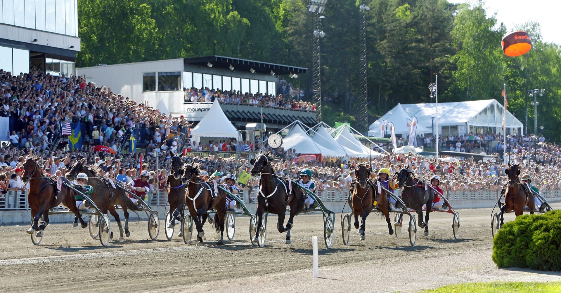 Elitloppet 2021 · Senaste nyheterna om trav · Travronden