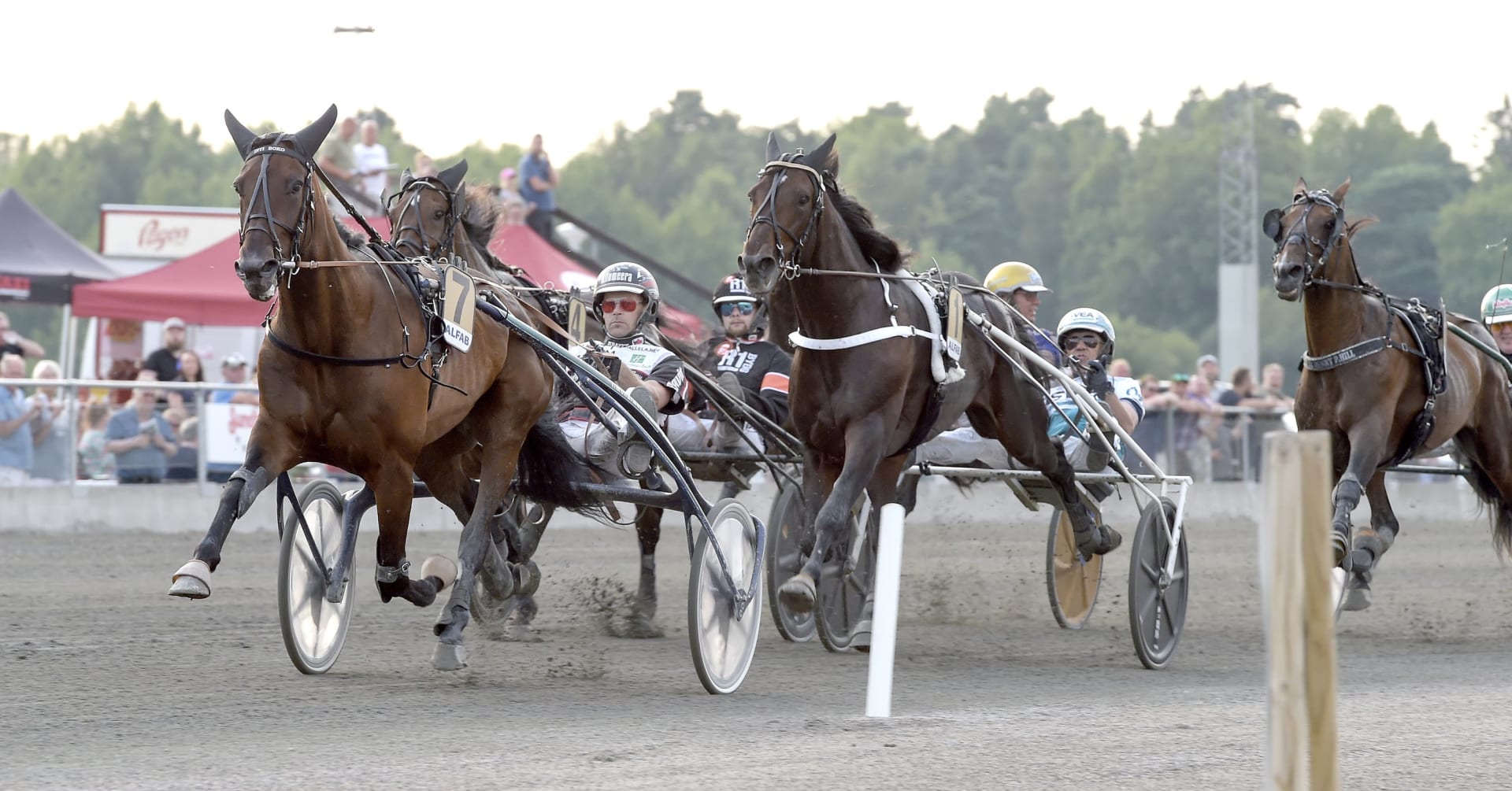 Spåren klara till Åby Stora Pris · Senaste nyheterna om trav · Travronden