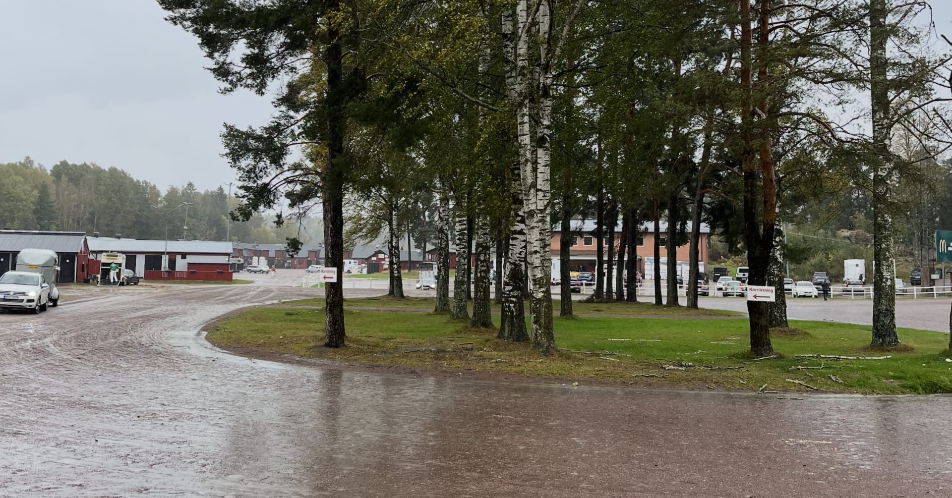 Tävlingarna ställs in på Färjestad · Senaste nyheterna om trav · Travronden