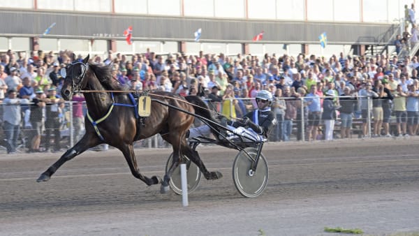 Tomas Malmqvist inför Hugo Åbergs Memorial 2021 med Calle Crown 