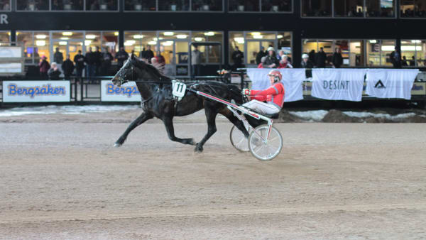 Foto: BERT MAGNUSSON, FOTO FINISH