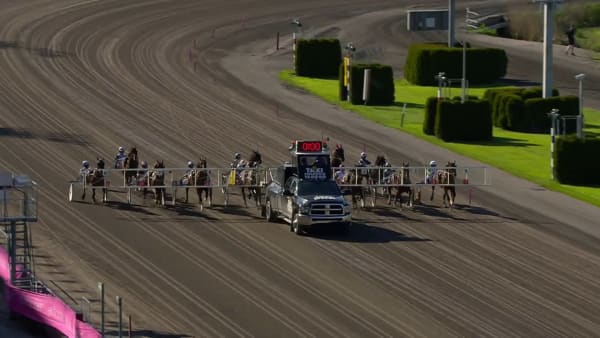 Final i silverdivisionen under elitloppslördagen 2021
