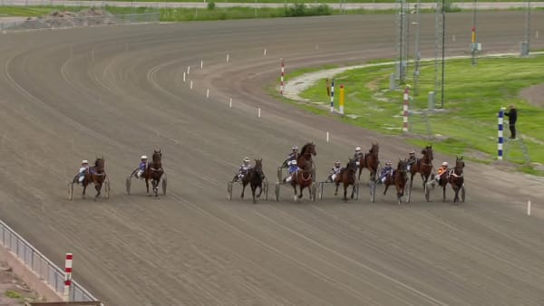 Kainai Goj vann i debuten för Mattias Djuse