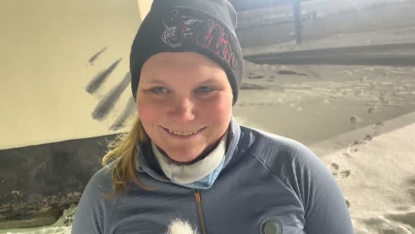 Linn Strandqvist berättar om Dallas kamp.