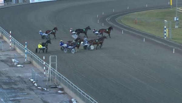 Karat River tog hem årsdebuten