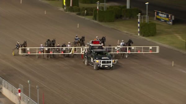 Art Brown vann före stallkamraten G.K.Justus