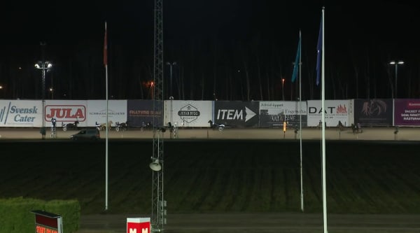 Ragnar W. tar första segern